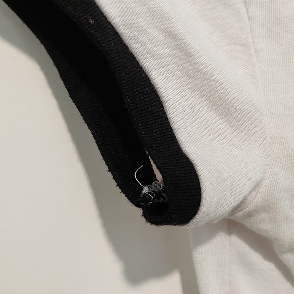 (PRICE IS FIRM!)Mighty Fine Peanuts Short Sleeve Tshirt With Snoopy Design - Picture 5 of 14